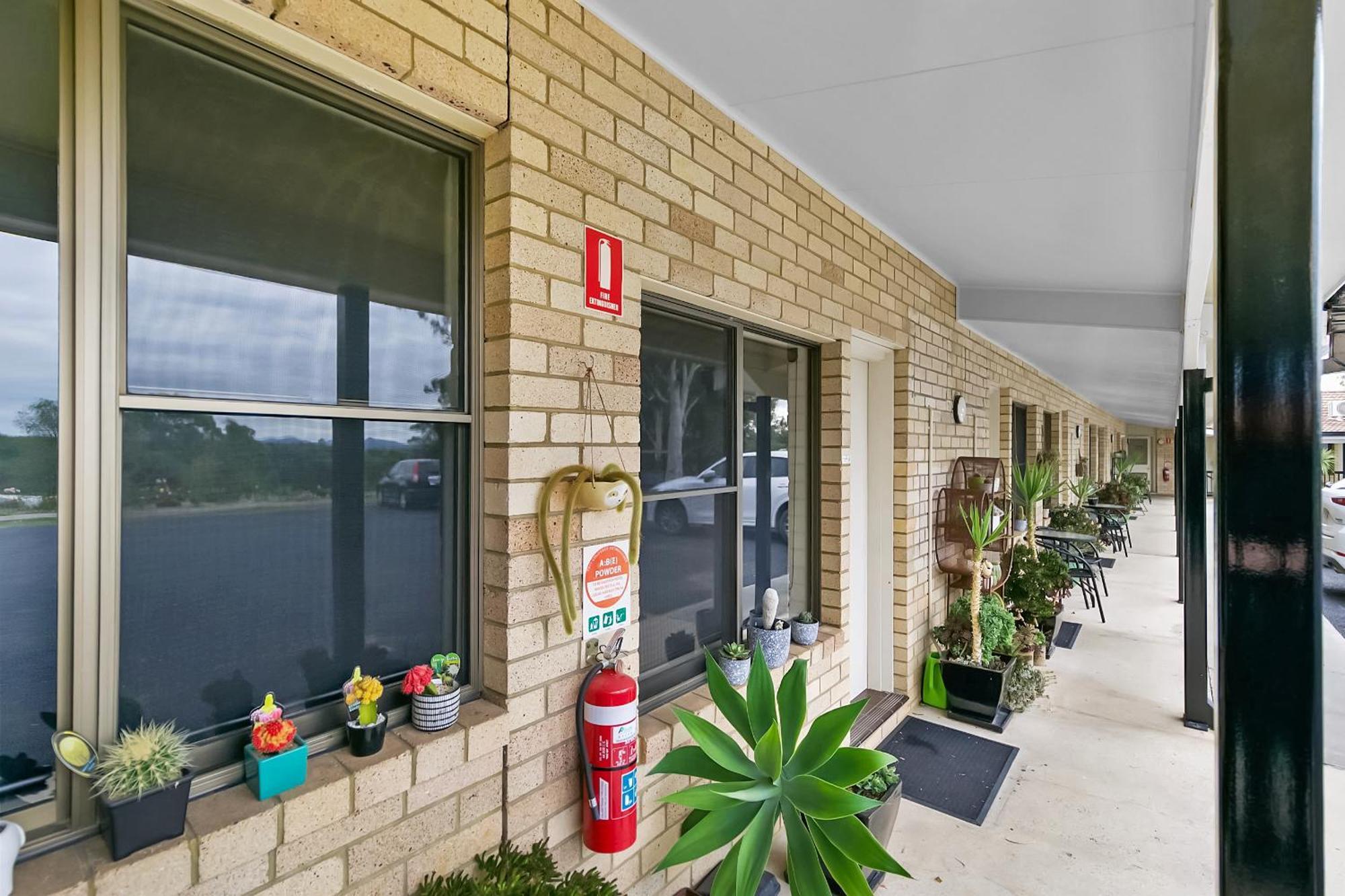 Kandos Fairways Motel Exterior foto